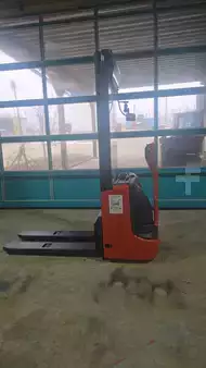 Hochhubwagen-Linde-L12