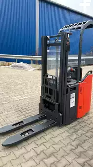 Hochhubwagen-Linde-L14SP