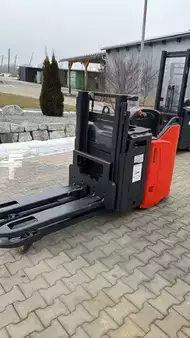 Hochhubwagen-Linde-D12HPSP