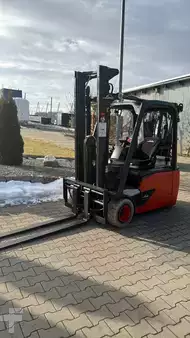 Elektro 3 Rad-Linde-E18L-02