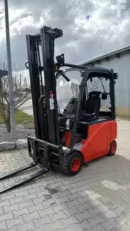 Elektro 4 Rad-Linde-E20PH-01