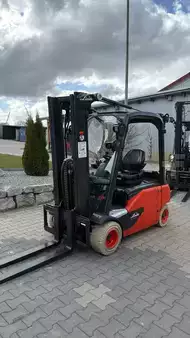 Elektro 4 Rad 2021  Linde E20PL-02 (1)
