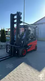 Eléctrica de 4 ruedas 2019  Linde E45HL-01/600 (1)