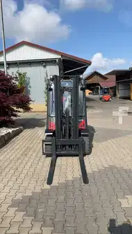 Dieselstapler 2018  Linde H25D-02 (2)