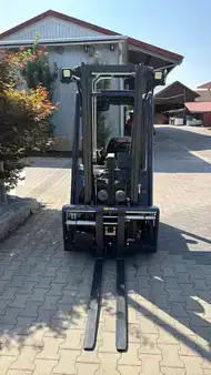 Elektro tříkolové VZV 2018  Linde E12-02 (2)