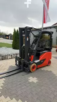 Elektro 4 Rad 2020  Linde E16PH-02 (1)