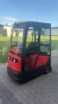 Traktor 2012  Linde P60 (1)