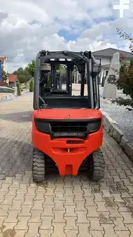 Dieselstapler 2015  Linde H25D-02 (3)