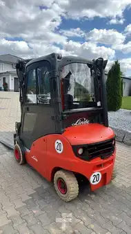 Chariots élévateurs diesel 2015  Linde H20D-01 (5)