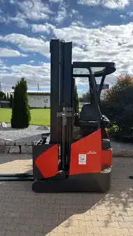 Schubmaststapler 2021  Linde R17X-03 (4)