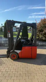 Elektro tříkolové VZV 2010  Linde E12-01 (5)