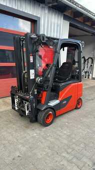 Elektro 4 Rad 2016  Linde E20PH-02 (1)