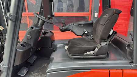 Elektro 4 Rad 2016  Linde E20PH-02 (2)