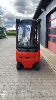 Elektro 4 Rad 2016  Linde E20PH-02 (3)