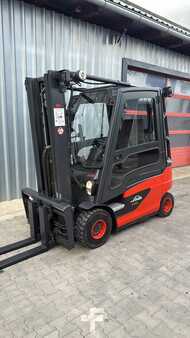 Elektro 4 Rad 2013  Linde E20-01 (1)