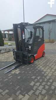 Dieselový VZV 2011  Linde H18D-01 (1)