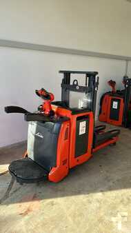 Ruční vysokozdvižný vozík 2018 Linde D12HPAP (3)