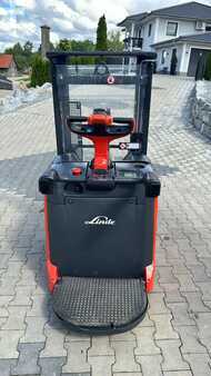 Stacker pedestre 2017  Linde D12AP (2)