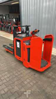 Ruční vysokozdvižný vozík 2020 Linde D12AP (2)