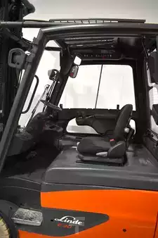 Elektro čtyřkolový VZV 2019  Linde E 30/600 HL 387 (3)
