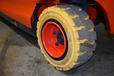 Elektro čtyřkolový VZV 2019  Linde E 30/600 HL 387 (8)