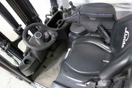 Elektro tříkolové VZV 2019  Linde E 12 EVO 386-02 (5)