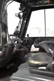 Sähkö - 3 pyör 2018  Linde E 18 L EVO 386-02 (3)