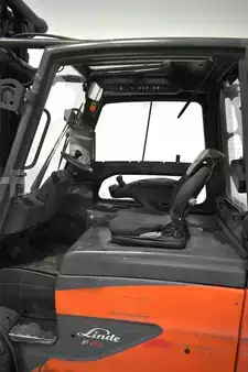 Elektro čtyřkolový VZV 2016  Linde E 25/600 HL 387-01 (3)