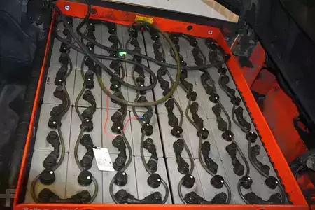 Elektro čtyřkolový VZV 2016  Linde E 25/600 HL 387-01 (5)