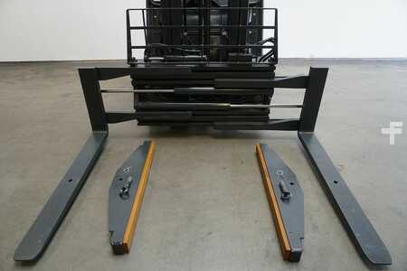 Elektro čtyřkolový VZV 2019  Linde E 25 387 (10)