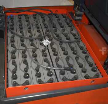 Elektro čtyřkolový VZV 2019  Linde E 25 387 (5)