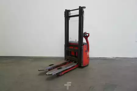 Stoccatori 1996  Linde L 12 379 (2)