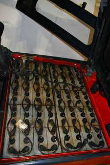 Elektro čtyřkolový VZV 2017  Linde E 35 L 387 (5)