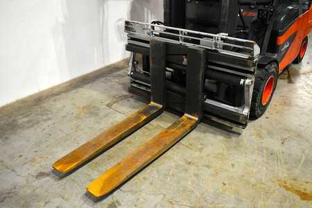 Elektro čtyřkolový VZV 2017  Linde E 35 L 387 (9)