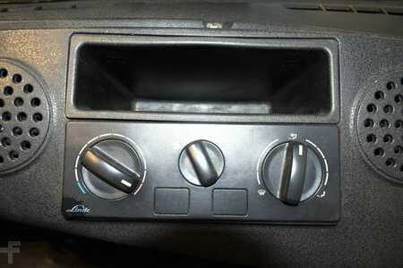 Chariots élévateurs diesel 2019  Linde H 25 D/600 EVO 393-02 (11)