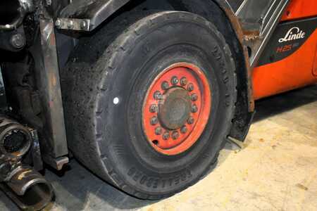 Chariots élévateurs diesel 2019  Linde H 25 D/600 EVO 393-02 (7)