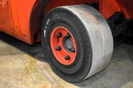 Chariots élévateurs diesel 2019  Linde H 25 D/600 EVO 393-02 (8)