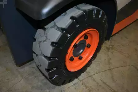 Dieseltrukki 2020  Linde H 18 D EVO 391-00 (5)