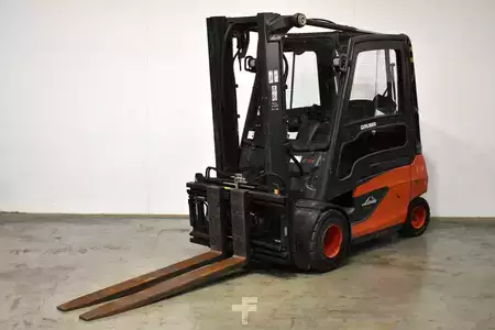 Carrelli elettrici 4 ruote 2020  Linde E 35 L 387 (1)