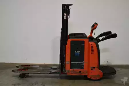 Wózek wysokiego podnoszenia 2021  Linde D 14 ION 133-01 (4)