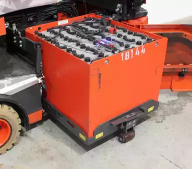 Sähkö - 3 pyör 2021  Linde E 18 L EVO 386-02 (7)