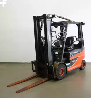 Elektro 4 Rad 2021  Linde E 20 387 (1)