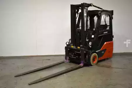 Elektro 3 Rad 2021  Linde E 16 C EVO 386-02 (1)