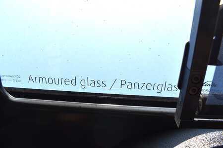 Elektryczne 4-kołowe 2022  Linde E 70 1279 (25)