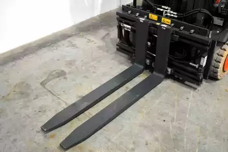Sähkö - 3 pyör 2025  Linde E 18 L EVO 386-02 (9)