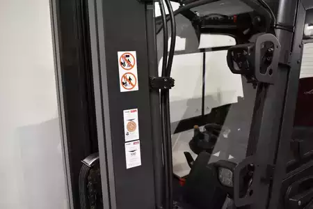 Elektryczne 3-kołowe 2025  Linde E 18 L EVO 386-02 (16)