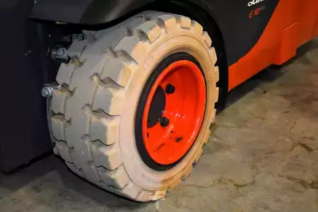 Elektryczne 3-kołowe 2025  Linde E 18 L EVO 386-02 (8)