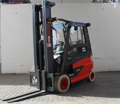 Elektro čtyřkolový VZV 2019  Linde E 30/600 HL 387 (1)