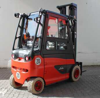 Elektro čtyřkolový VZV 2019  Linde E 30/600 HL 387 (2)