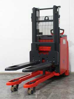 Hochhubwagen 2022  Linde D 10 1163 (2)